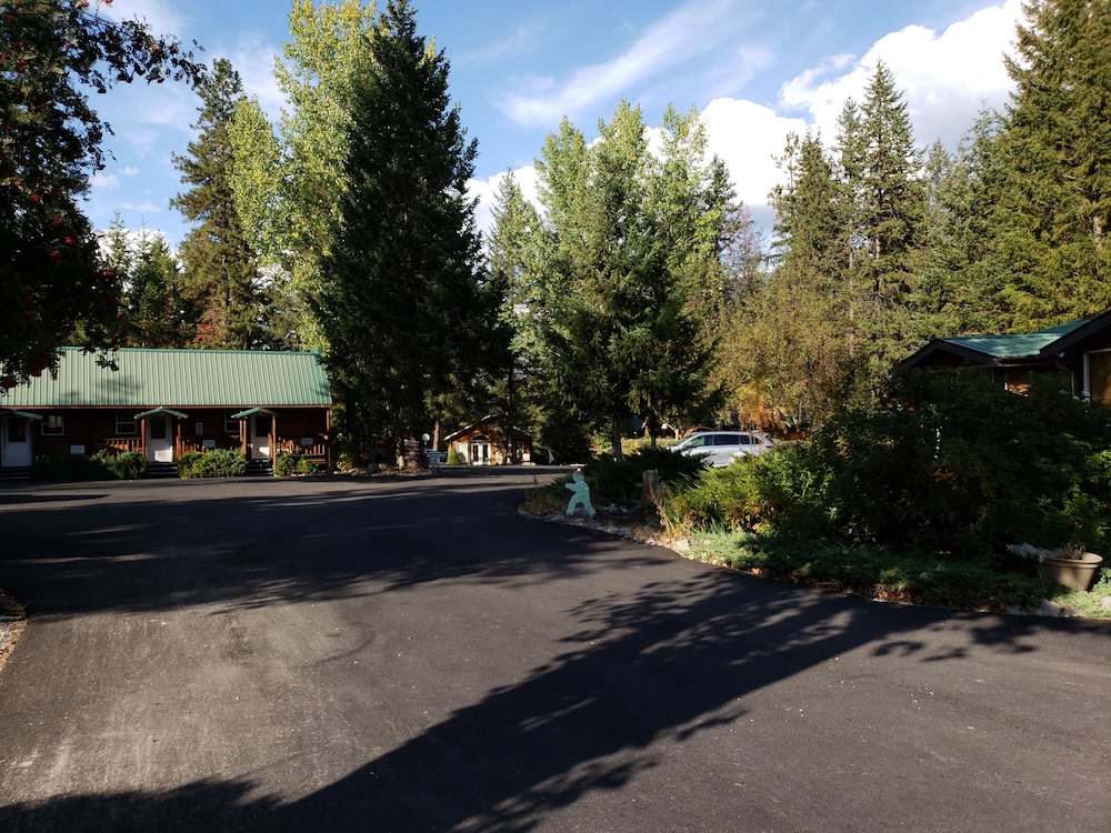 Riverfront Motel - photo 124