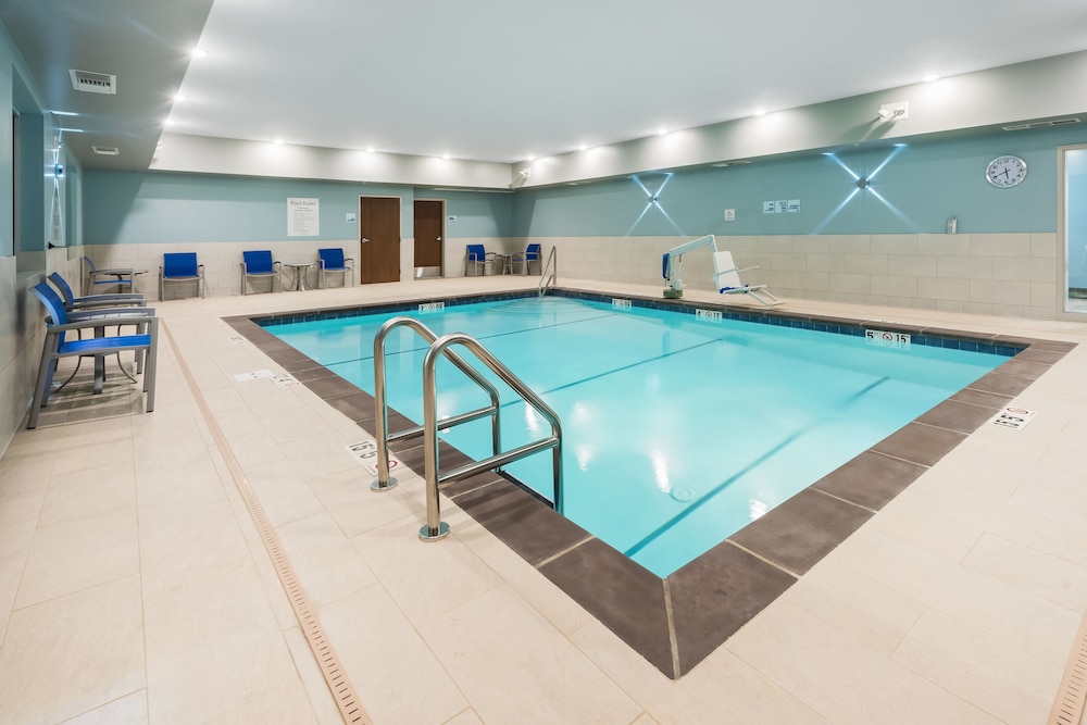Holiday Inn Express & Suites West Plains Southwest by IHG - photo 11