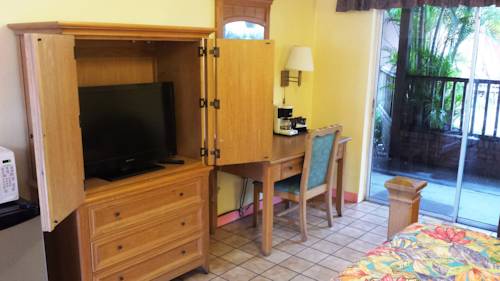 Fawlty Towers Motel - photo 7