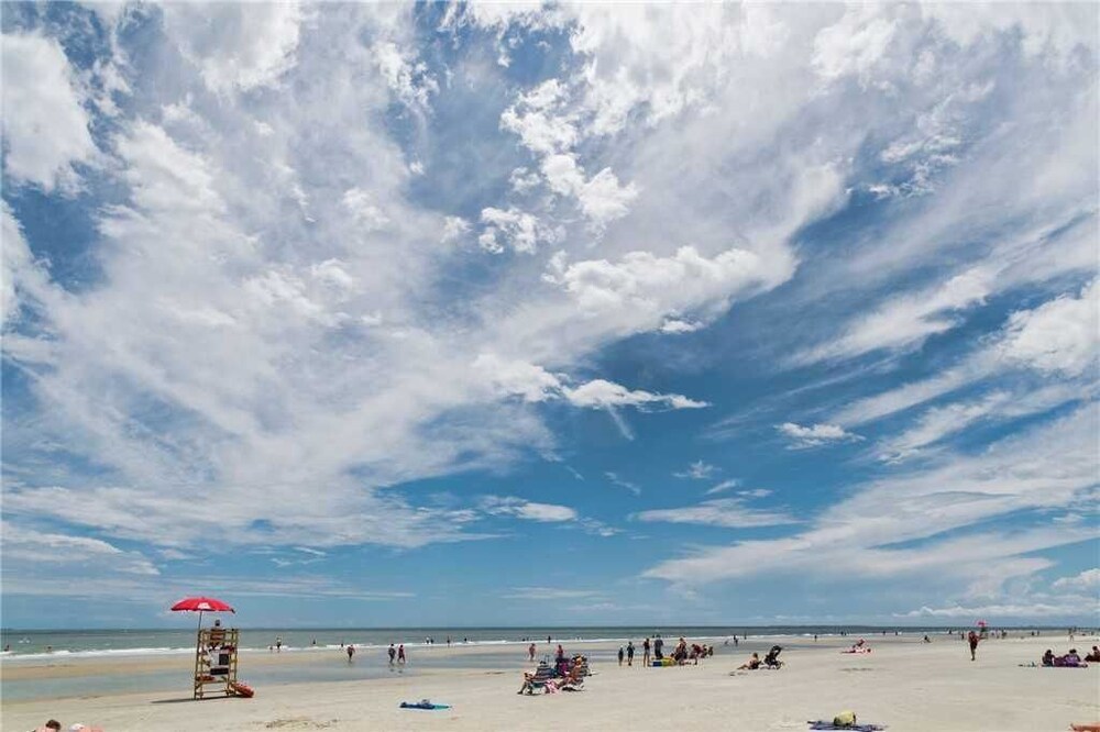 1044 Caravel Court at The Sea Pines Resort - photo 19