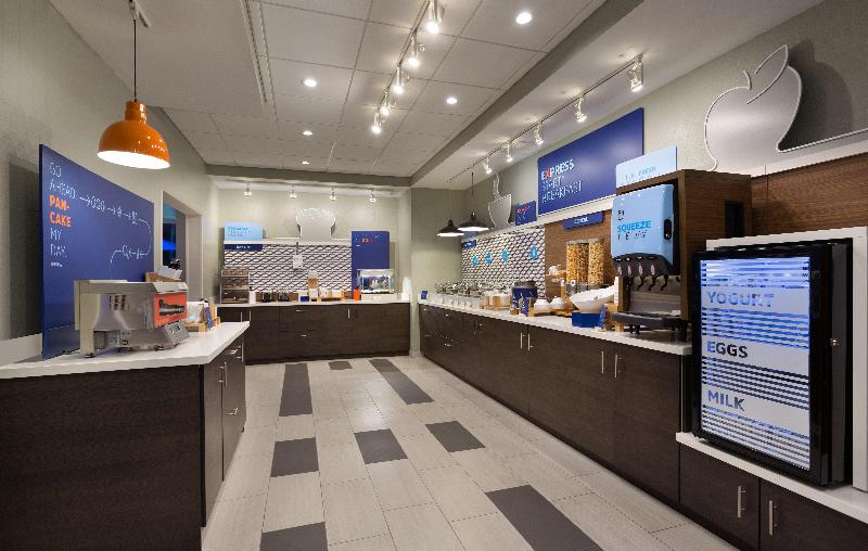 Holiday Inn Express Lake Park by IHG - photo 108