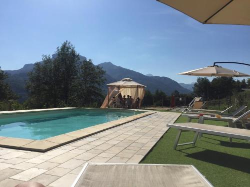 Agriturismo Il Frutteto — 4-Star Luxury Hotel in Coreglia Antelminelli, Italy