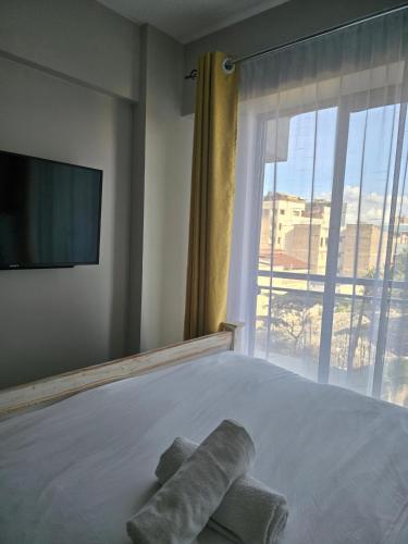 1 Bedroom Studio Sleeps 2 Elevator Free Parking
