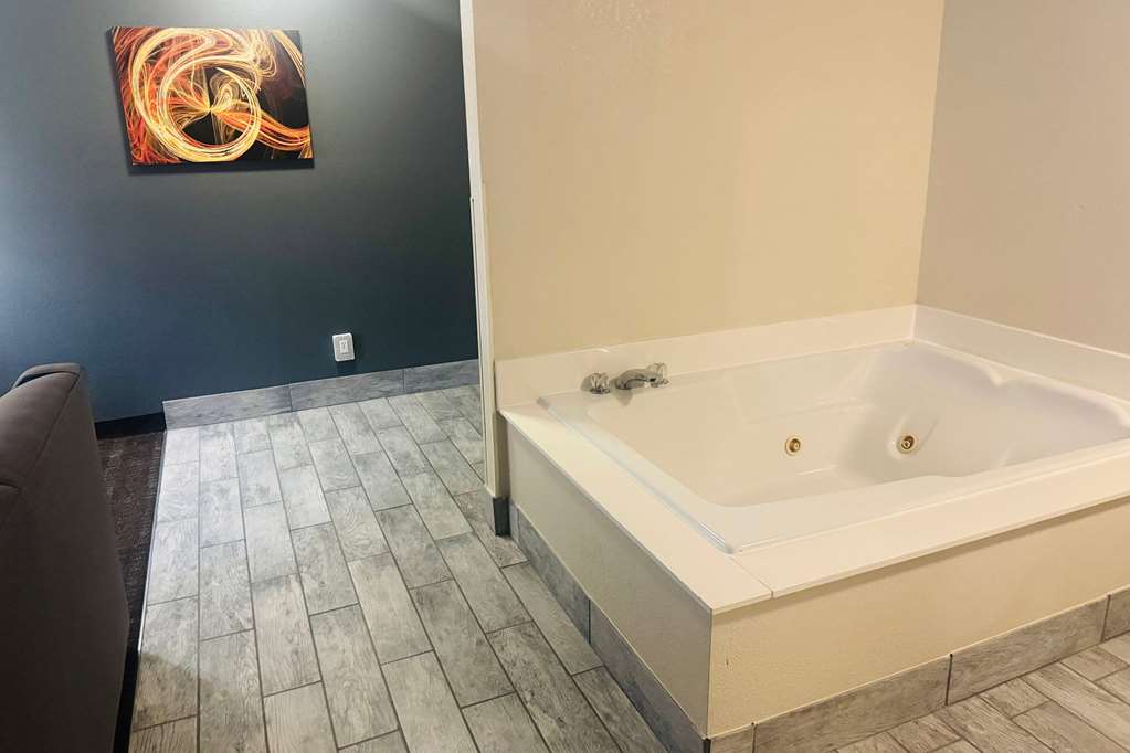 Baymont by Wyndham Chester IL - photo 24