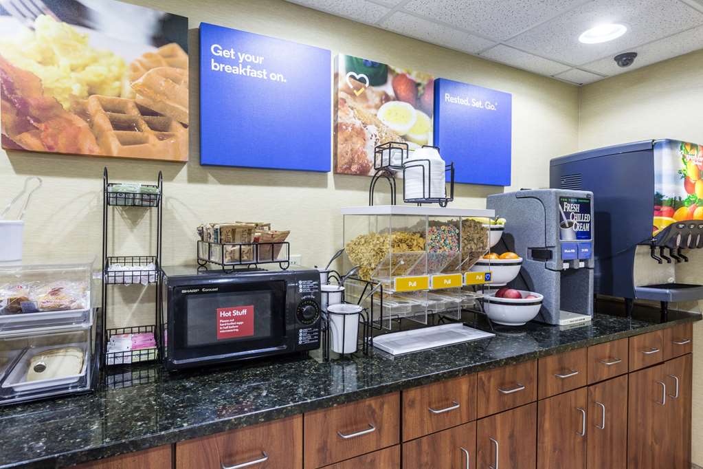 Comfort Inn Decatur Priceville - photo 36