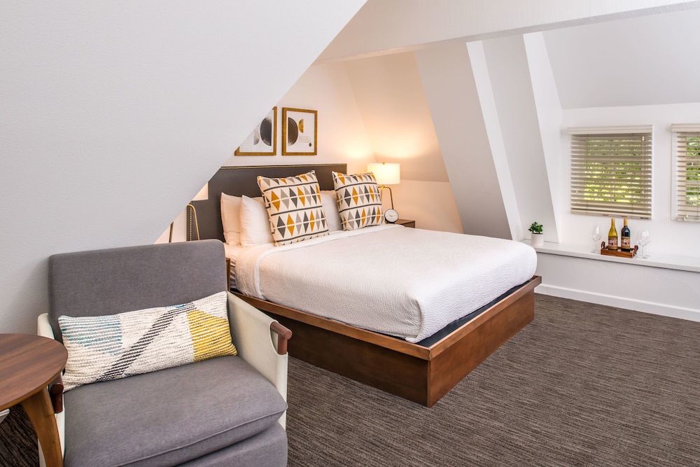Wine Valley Inn - photo 14