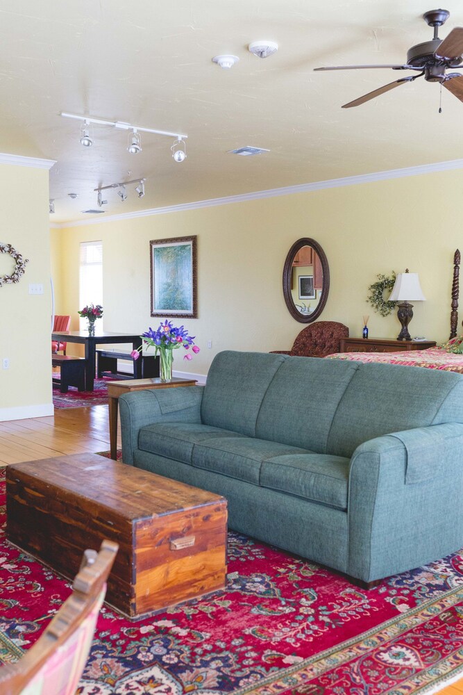 High Cotton Inn - photo 42