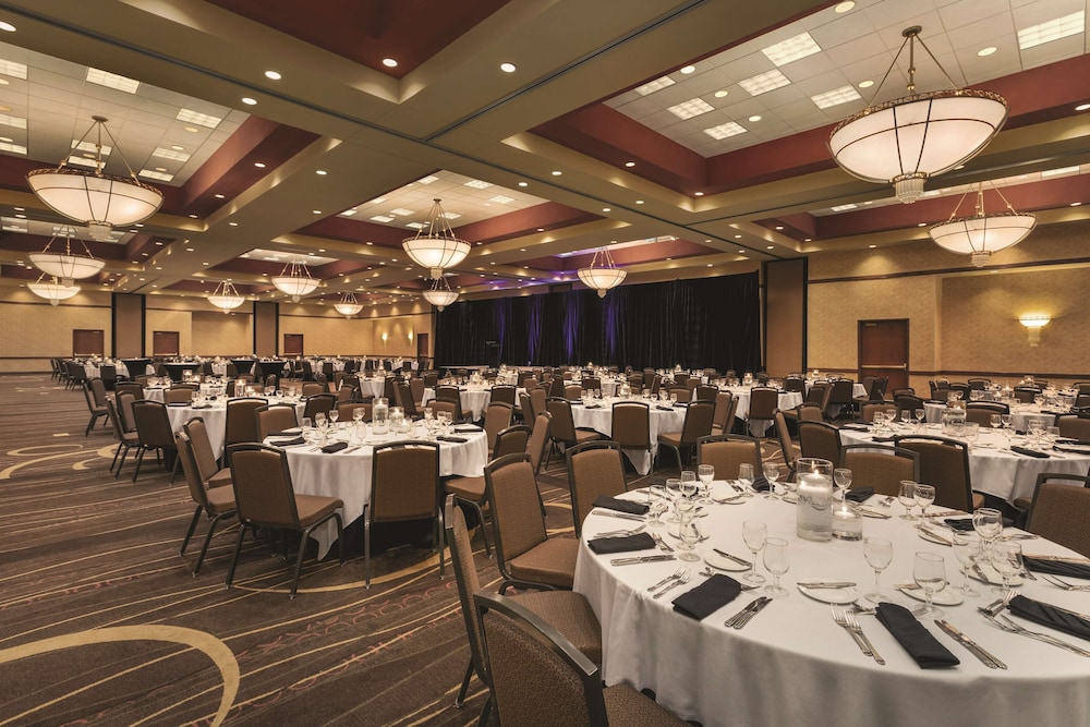 Embassy Suites by Hilton Franklin Cool Springs - photo 54