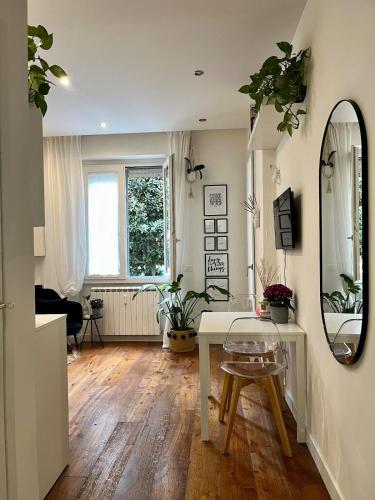 Magnolia 84 Apartment — 4-Star Luxury Hotel in Florence, Italy