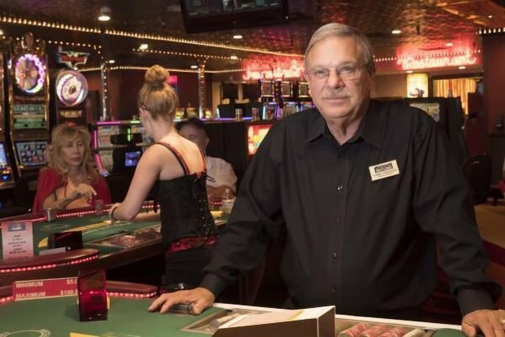 Skyline Hotel & Casino - photo 24
