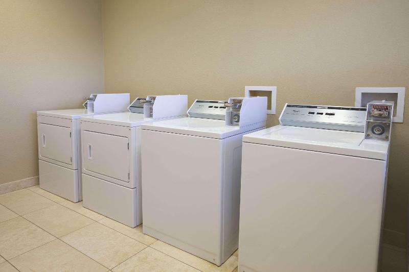 Days Inn & Suites by Wyndham Gonzales - featured photo