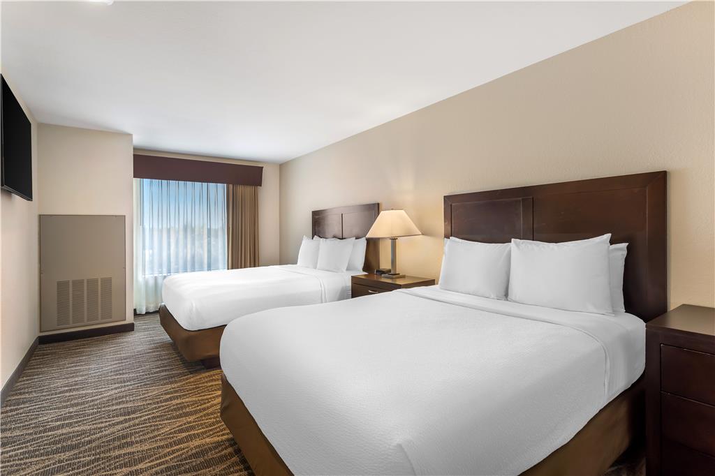 Best Western Plus Valdosta Hotel & Suites - photo 3