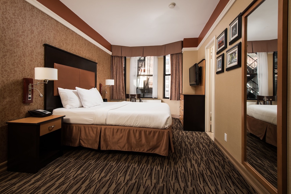The Hotel @ Fifth Avenue - photo 13