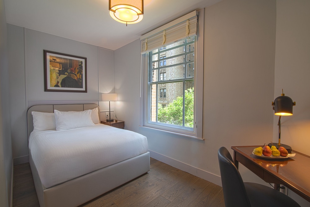 Hotel Belleclaire - photo 12