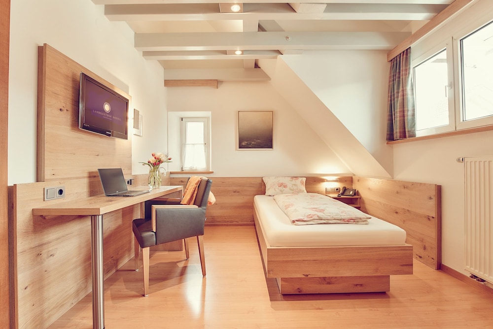 Hotel Landgasthof zur Sonne — Wehr — photo 4