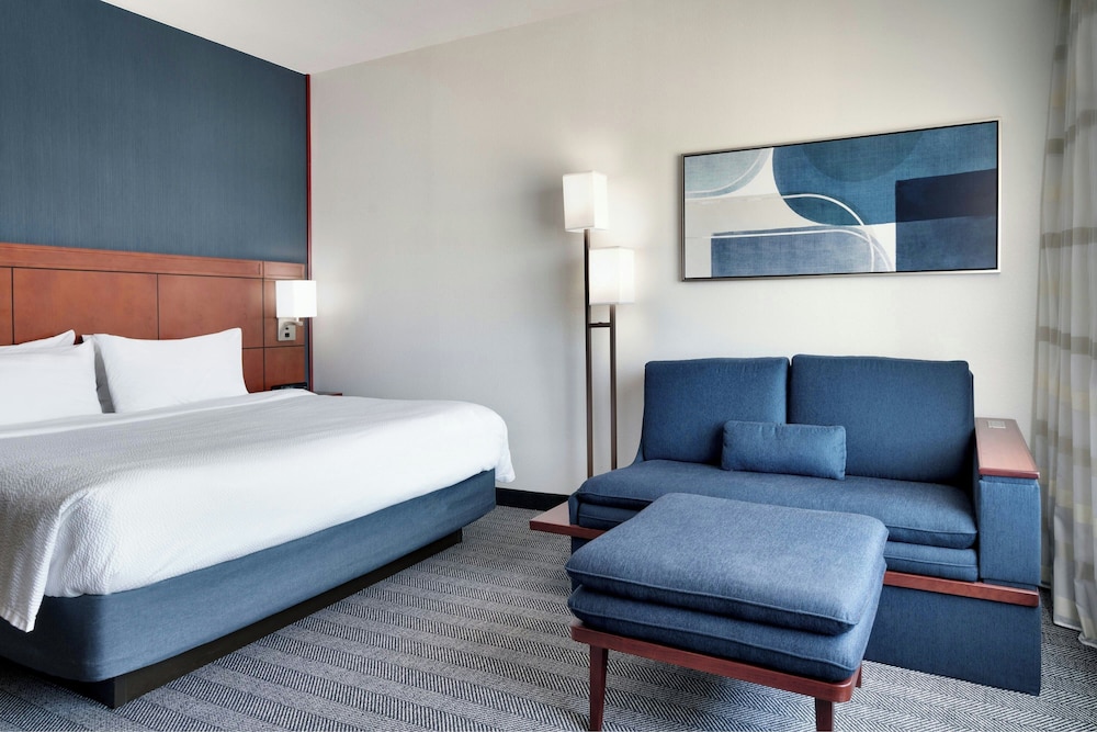 Courtyard by Marriott Houston NASA Clear Lake - photo 14