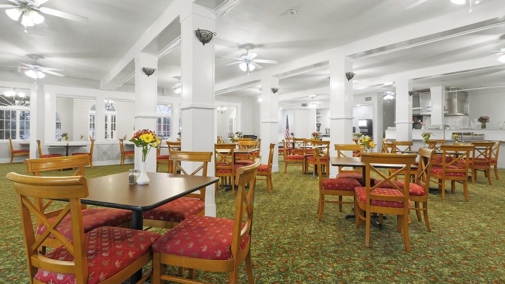 Crystal Bay Historic Hotel - photo 122
