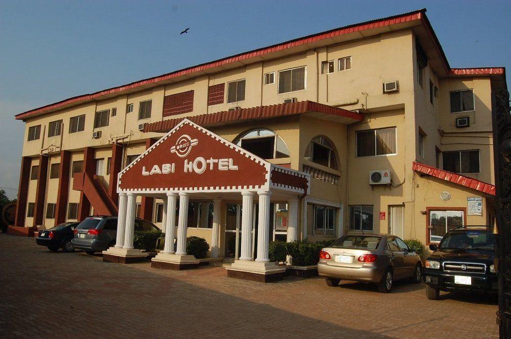 Labi Oasis Hotel in Ikorodu, Nigeria