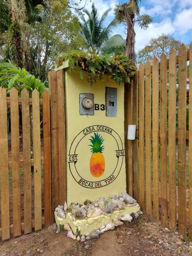 Casa Oceana Bed & Breakfast — 4-Star Luxury Hotel in Bocas Del Toro, Panama