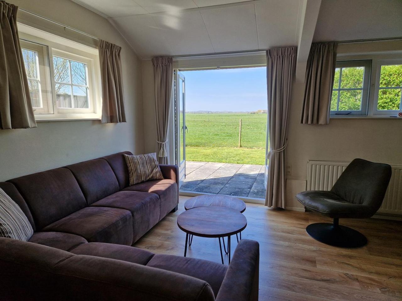 Vakantiewoning Olmen met prachtig uitzicht — hotel in Meliskerke