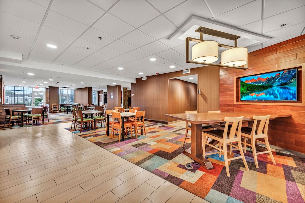 Fairfield Inn & Suites by Marriott Lumberton - photo 30