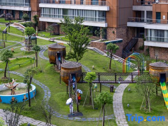 Anji Sky Land Squirrel Tribe Hotel in Huzhou, People's Republic of China