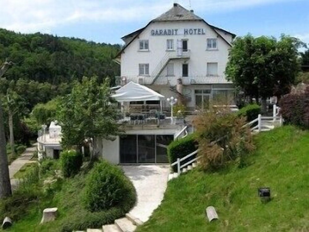 Garabit Hôtel - carbon neutral hotel in Clermont-Ferrand