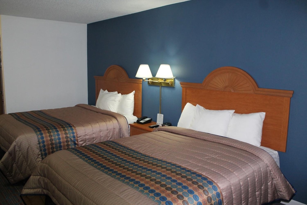 Columbus Inn - photo 12