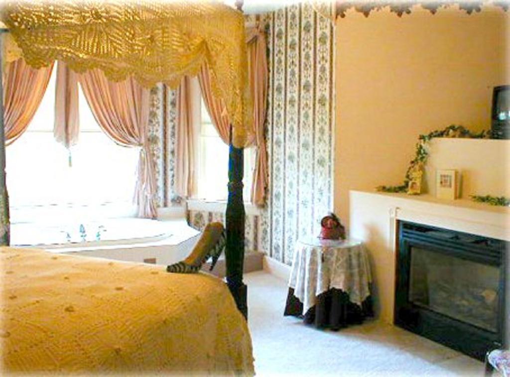 Inn At Norwood - photo 4