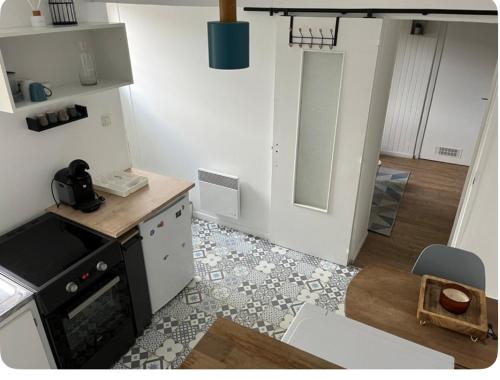 Maisonnette Centre Ville in Laval, France