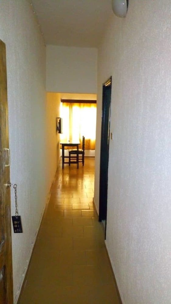 Hotel Phenicia — Bouake — photo 4