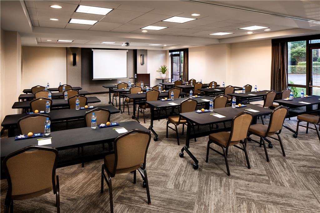 Hyatt Place Roanoke Airport Valley View Mall - photo 2
