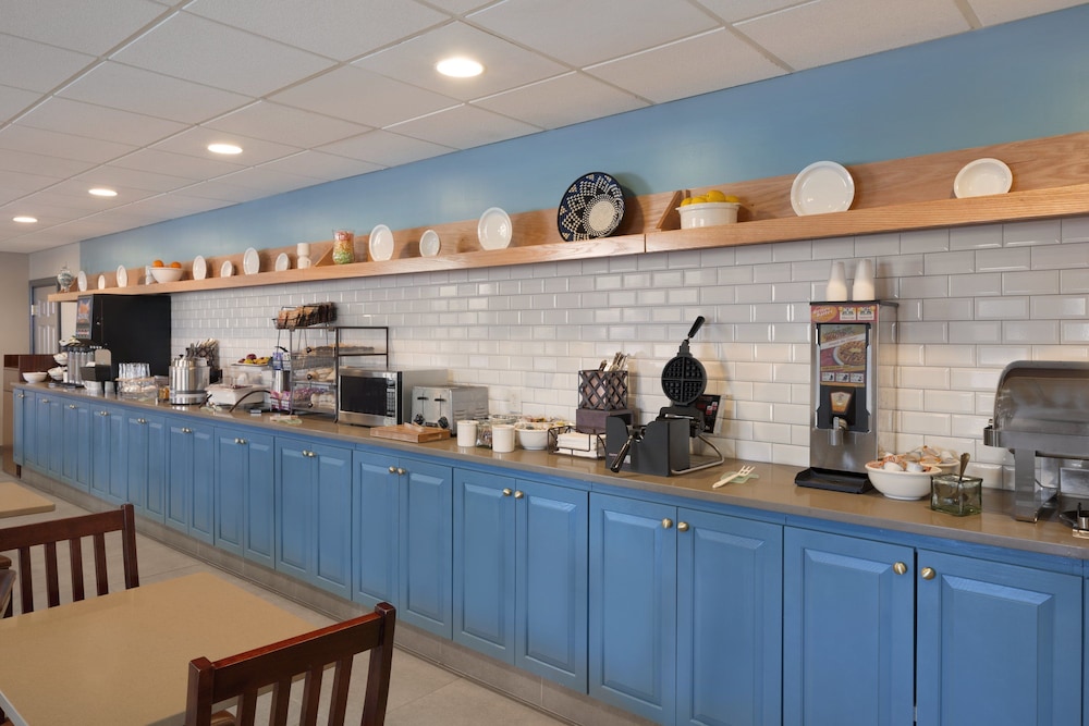 Country Inn & Suites by Radisson Warner Robins GA - photo 31