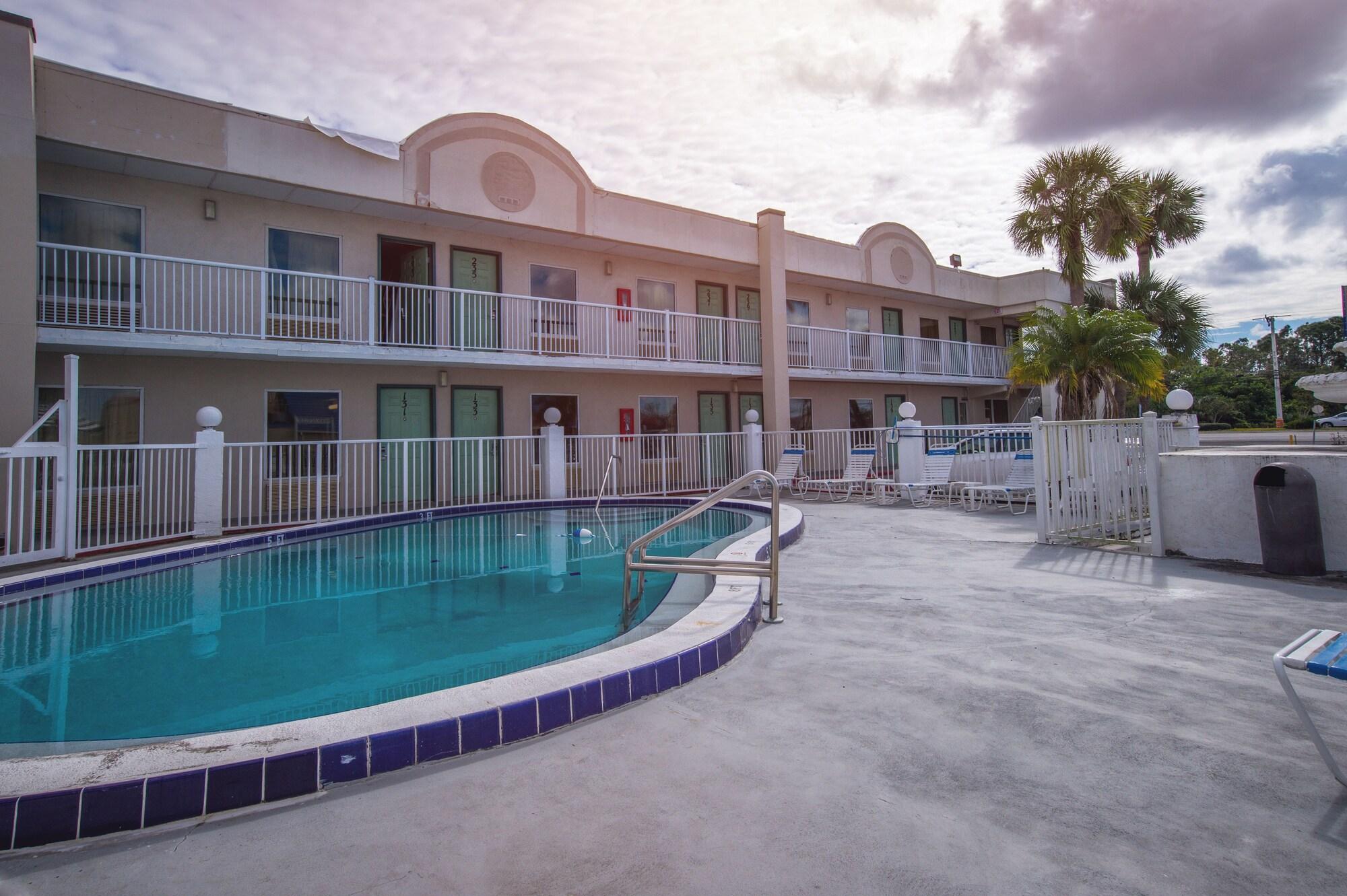 Motel 6 Cocoa Fl - photo 5