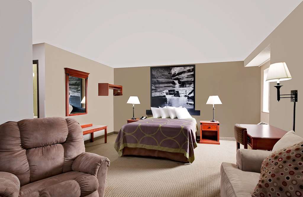 Super 8 by Wyndham Ithaca - photo 14