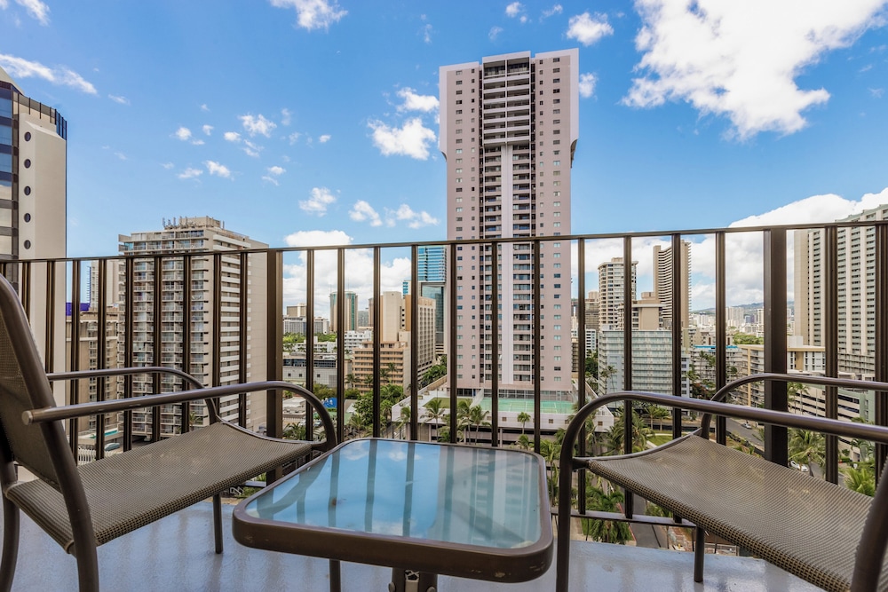 Ohia Waikiki Studio Suites - photo 52