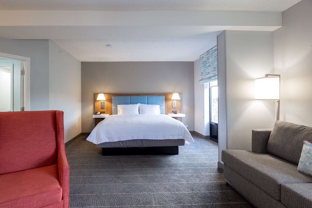 Hampton Inn Christiansburg Blacksburg - photo 18