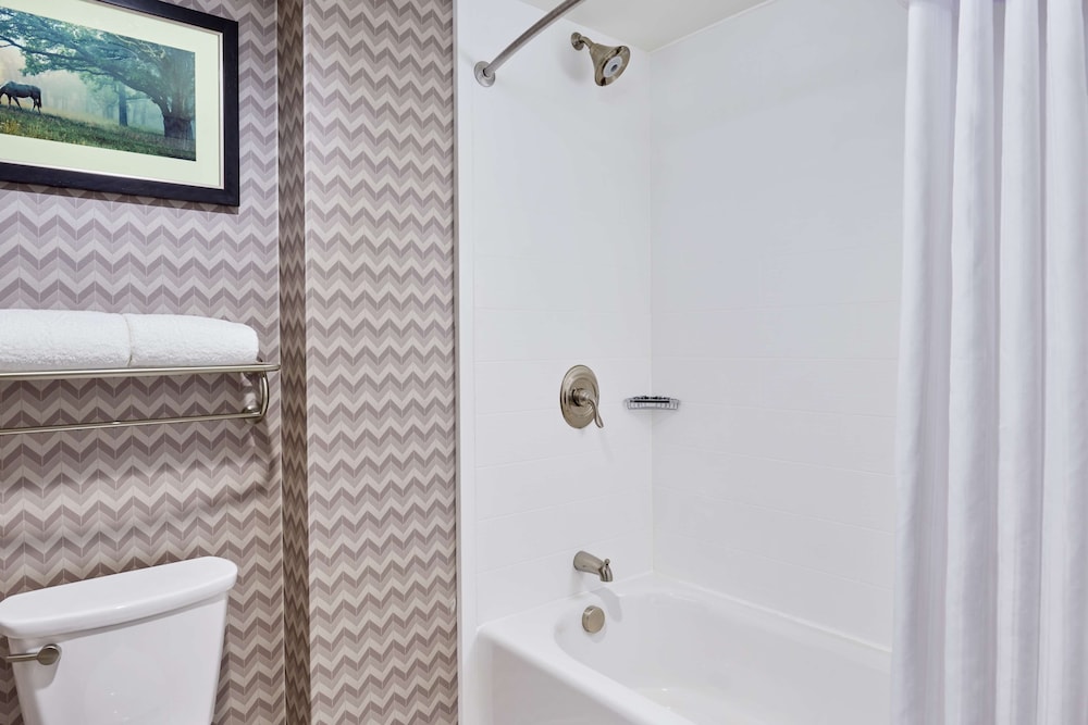 Homewood Suites by Hilton Teaneck Glenpointe - photo 30