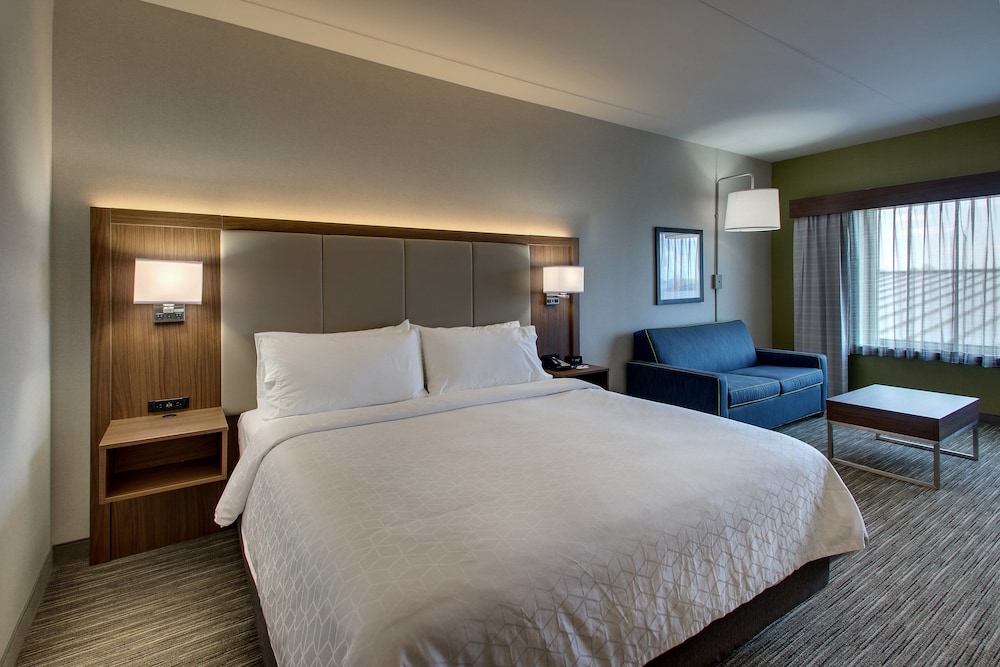 Holiday Inn Express & Suites Findlay North an IHG Hotel - photo 5