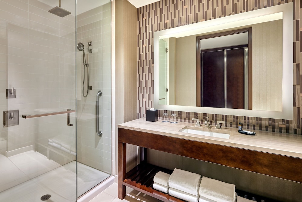 The Westin Phoenix Downtown - photo 22