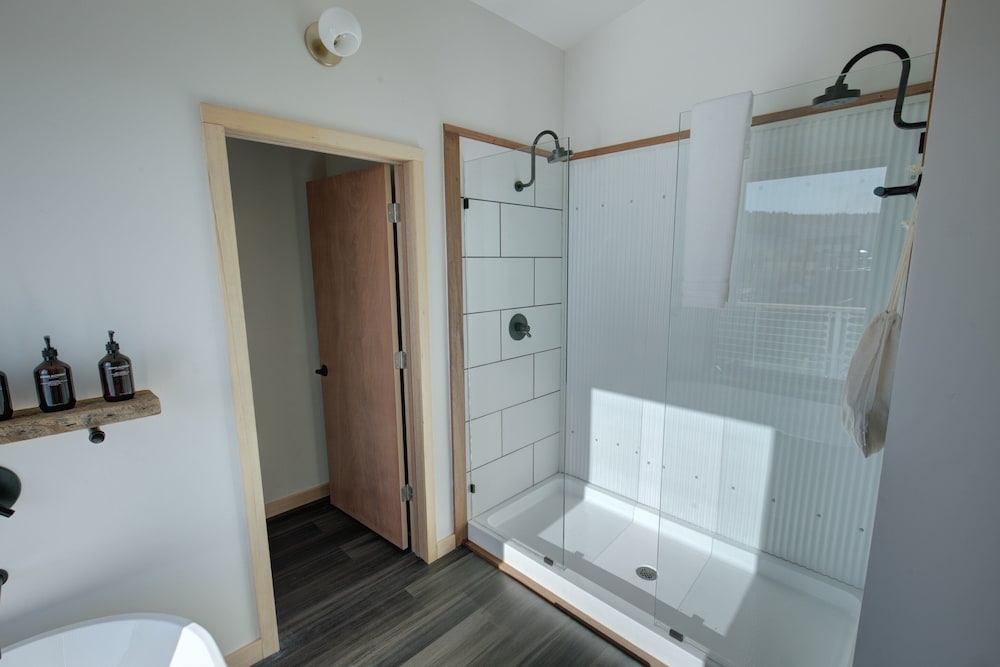 Bowline Hotel - photo 112
