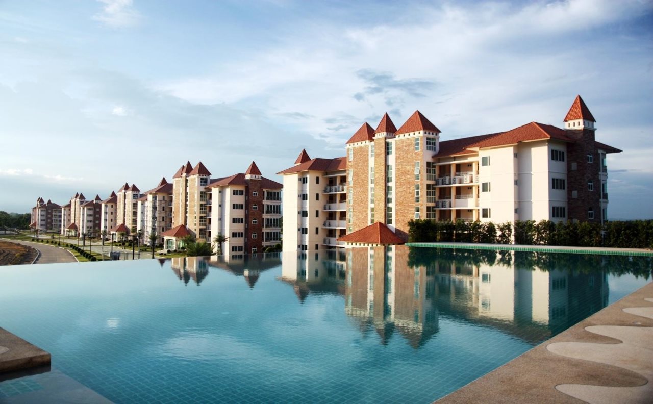 Happy City Golf & Resort — hotel in Wiang Chai