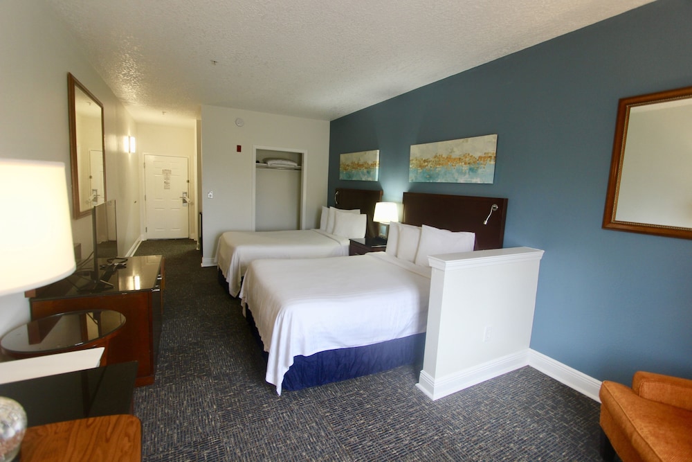 Hotel Pensacola - photo 31