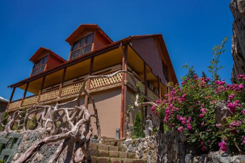 MaRu House — 4-Star Luxury Hotel in Dilijan, Armenia
