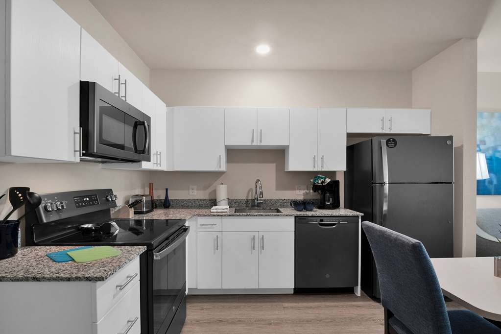 WaterWalk Extended Stay Raleigh Durham Research Triangle - photo 22
