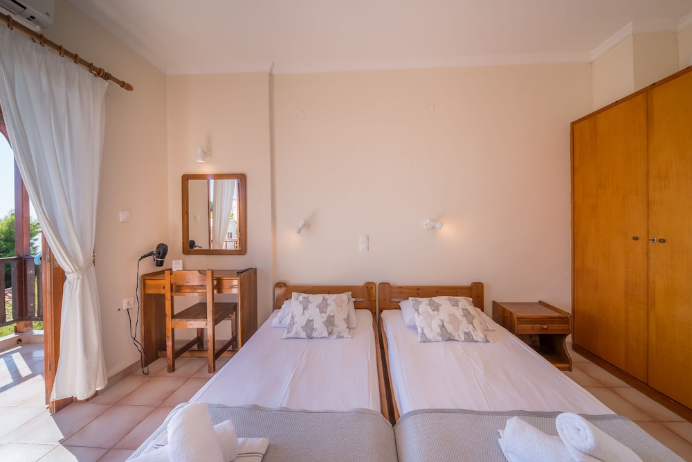 123 Soleil Studios — Aegina — photo 3