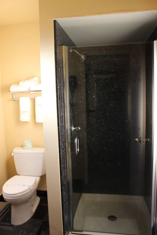 Super 8 Berkeley - photo 15