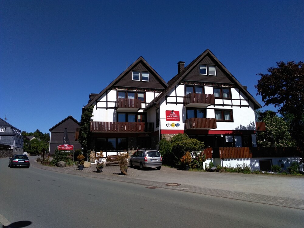 Landhotel Am Schlo — Olsberg