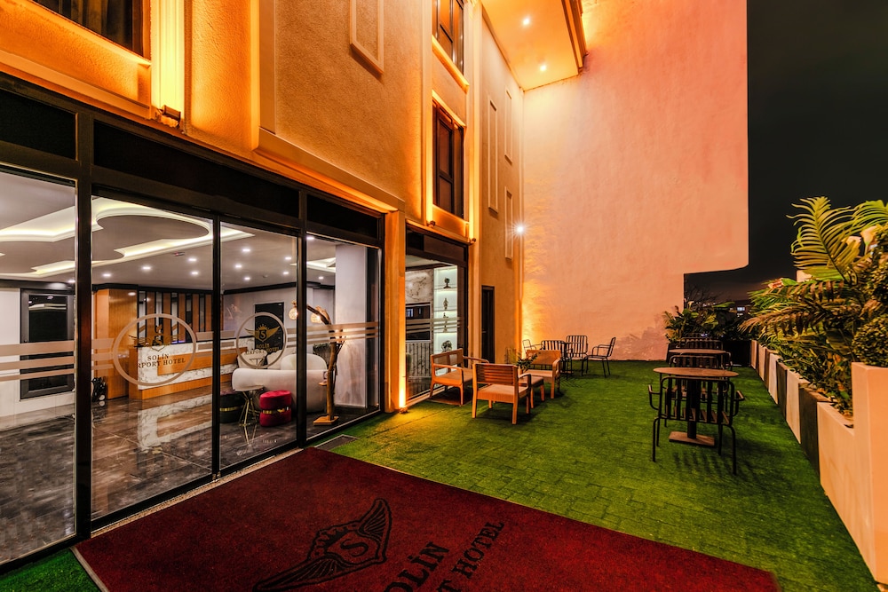 Solin Airport Hotel in Arnavutkoey, Turkey