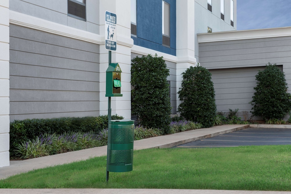 Hampton Inn Duncan - photo 46